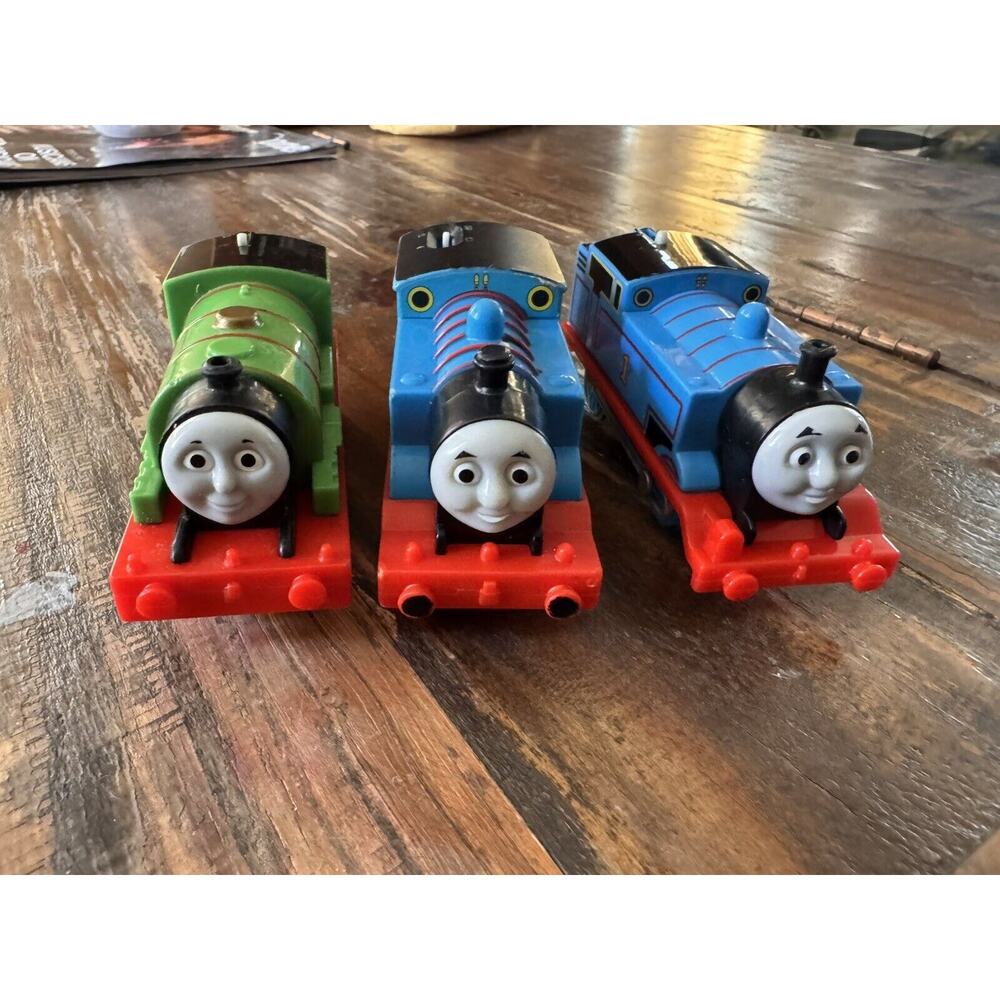 Thomas & Friends Trackmaster THOMASx2 and PERCY Motorized Train Engines